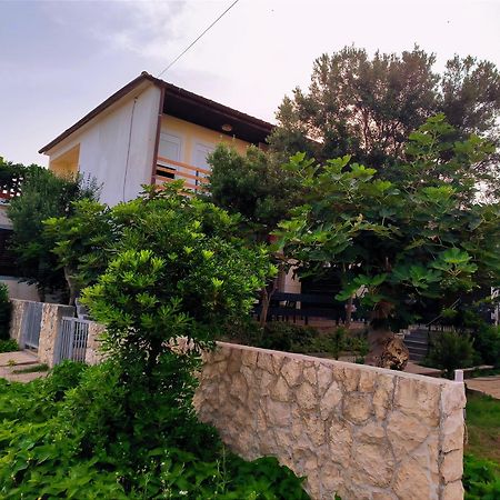 Apartments Orlic Povljana Εξωτερικό φωτογραφία