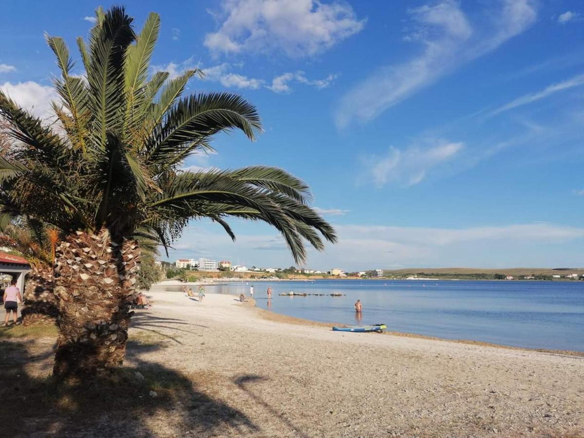 Apartments Orlic Povljana Εξωτερικό φωτογραφία