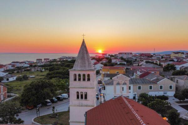 Apartments Orlic Povljana Εξωτερικό φωτογραφία