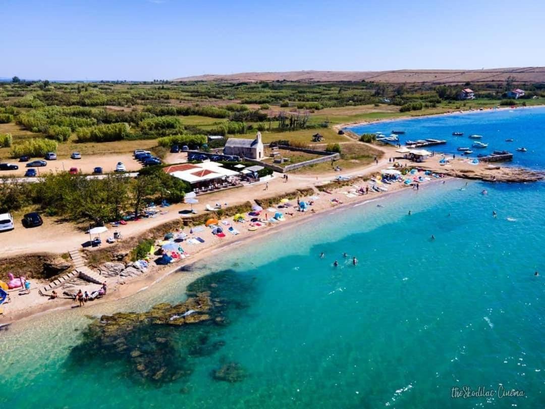 Apartments Orlic Povljana Εξωτερικό φωτογραφία