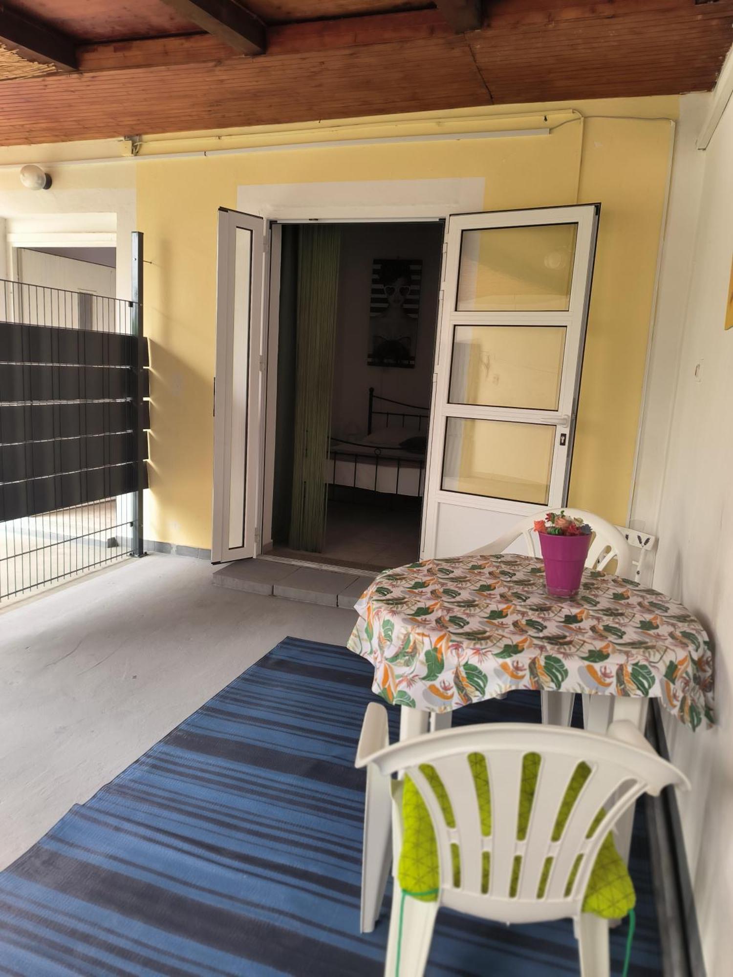 Apartments Orlic Povljana Εξωτερικό φωτογραφία