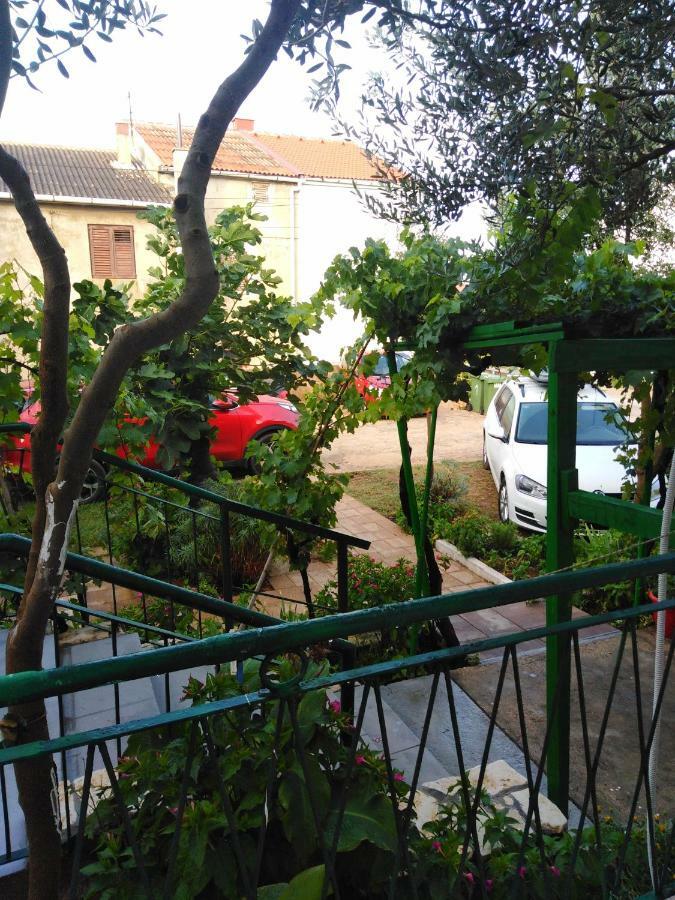 Apartments Orlic Povljana Εξωτερικό φωτογραφία